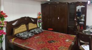Almirah / Khat / Dressing Table Bedroom Set