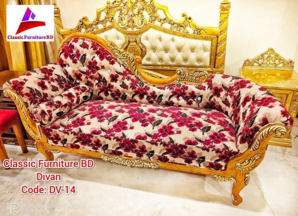 Classic Furniture BD Divan